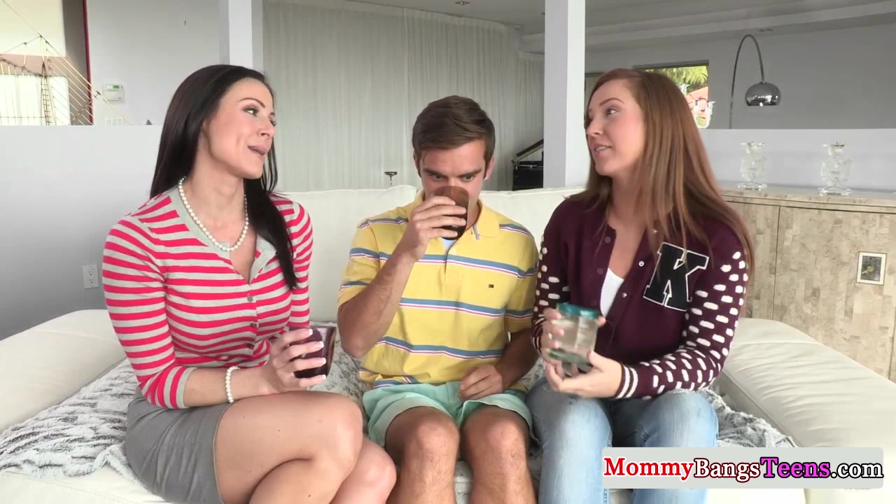 Busty milf Kendra Lust fucks with teen 18+ in ffm