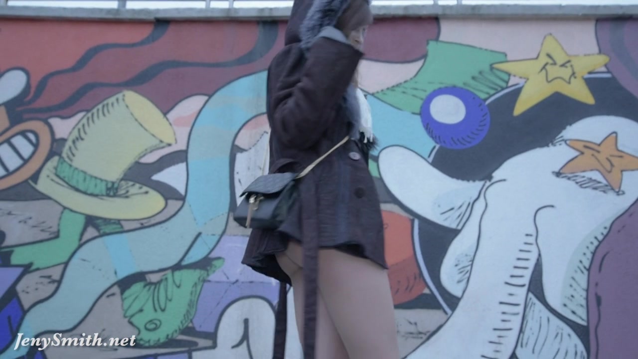 Jeny Smith pantyhose and high heels fetish