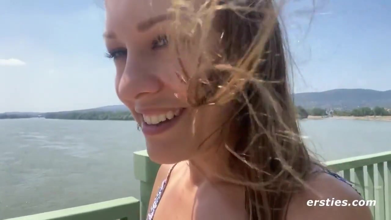 Sexy Solo Girl Masturbates Outdoors