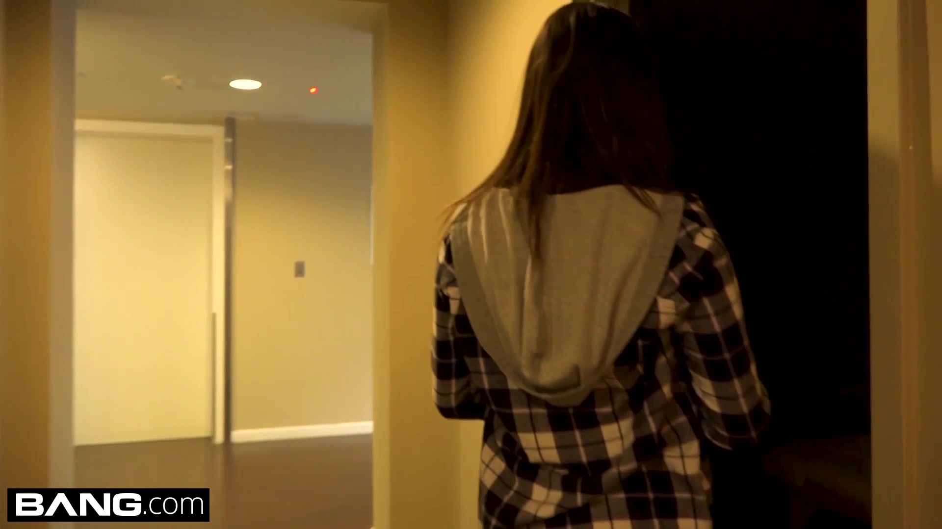 teen 18+ Ashley Adams fucks in a public gym