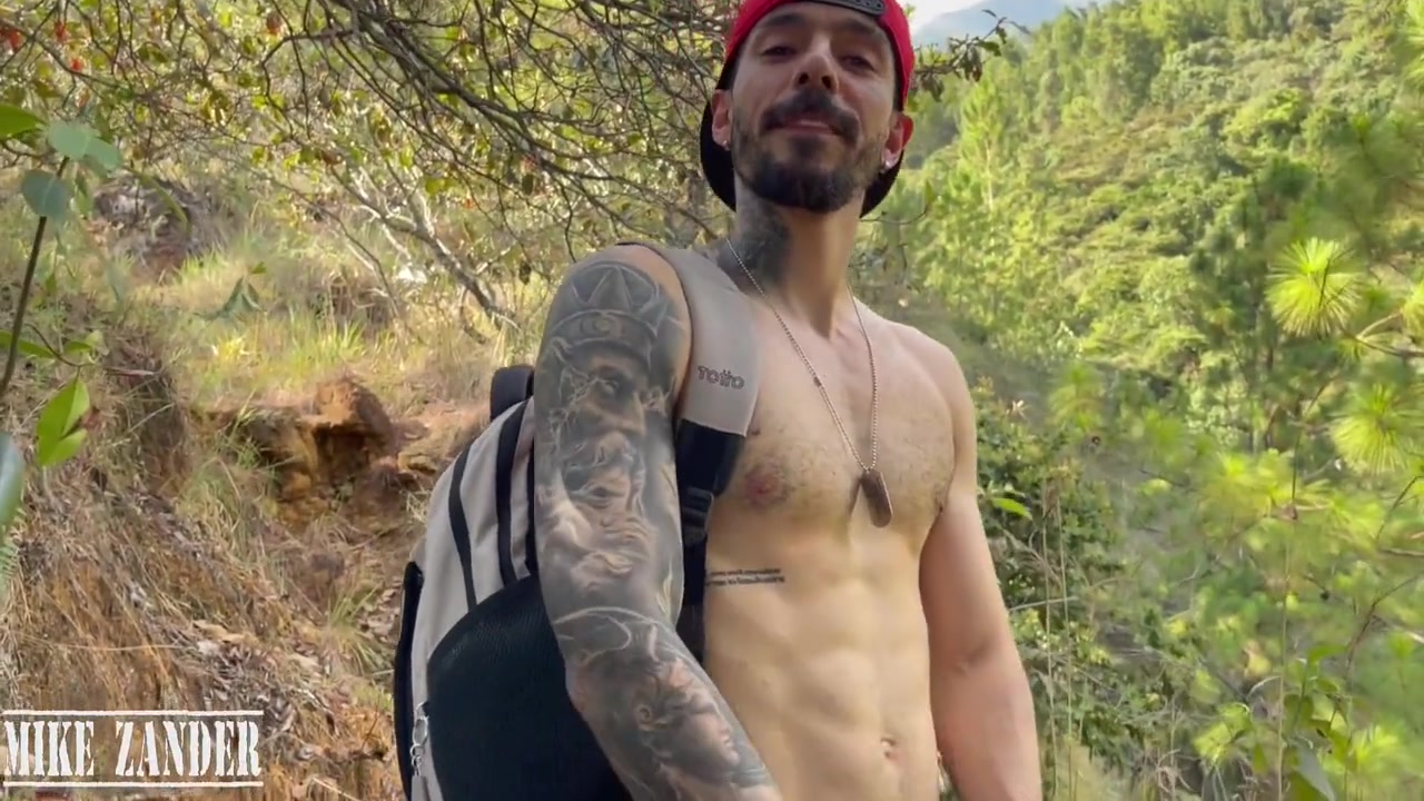 A Sexy teen 18+ Girl Records Me When She Does Me A Blowjob In The Middle Of A Public Forest