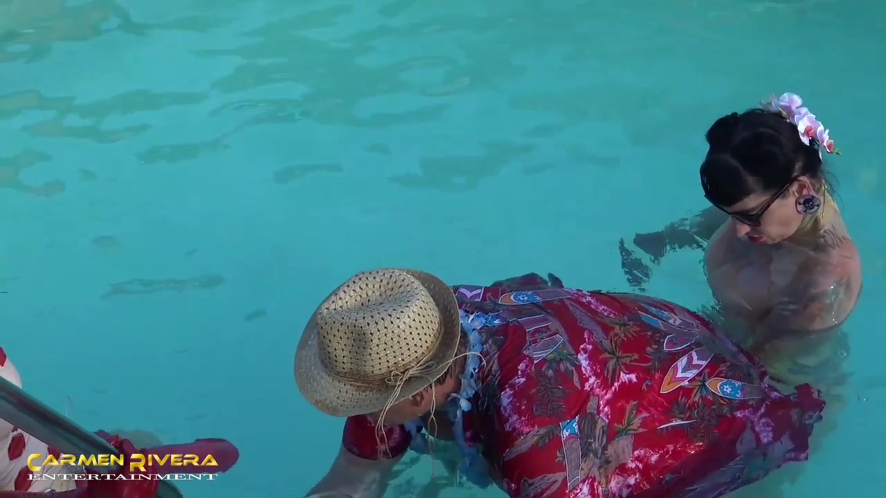 Aqua Fickness: Chapter Three - KINK