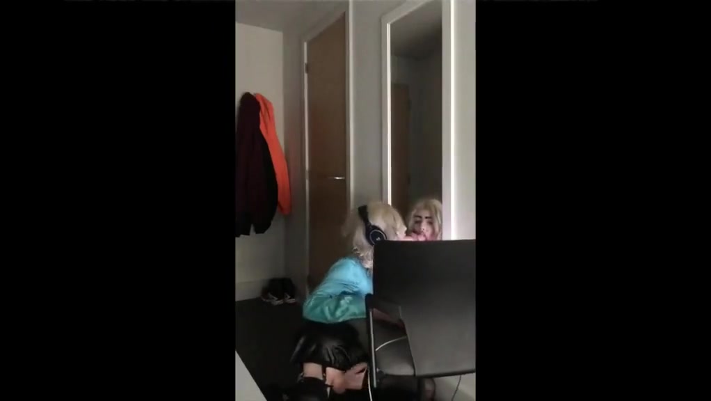 Sexy sissy faggot