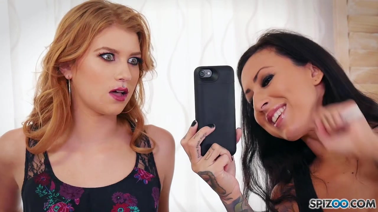 Lily Lane And Arya Fae Garage Sale