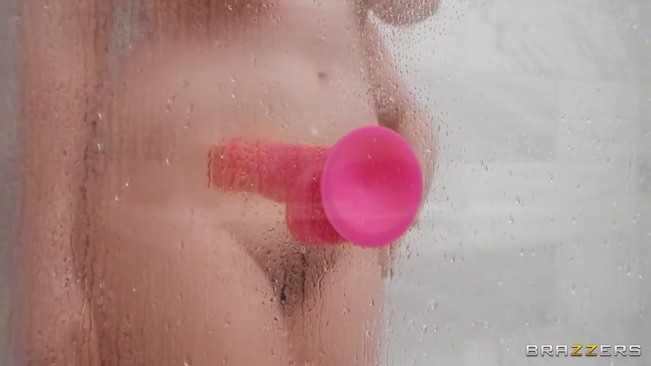 Chubby Chick Fucked In Front Of Blind Hubby!