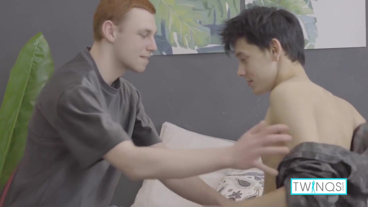 Brunette Logan S Gets His Ass Pounded By Ginger Micheal P!