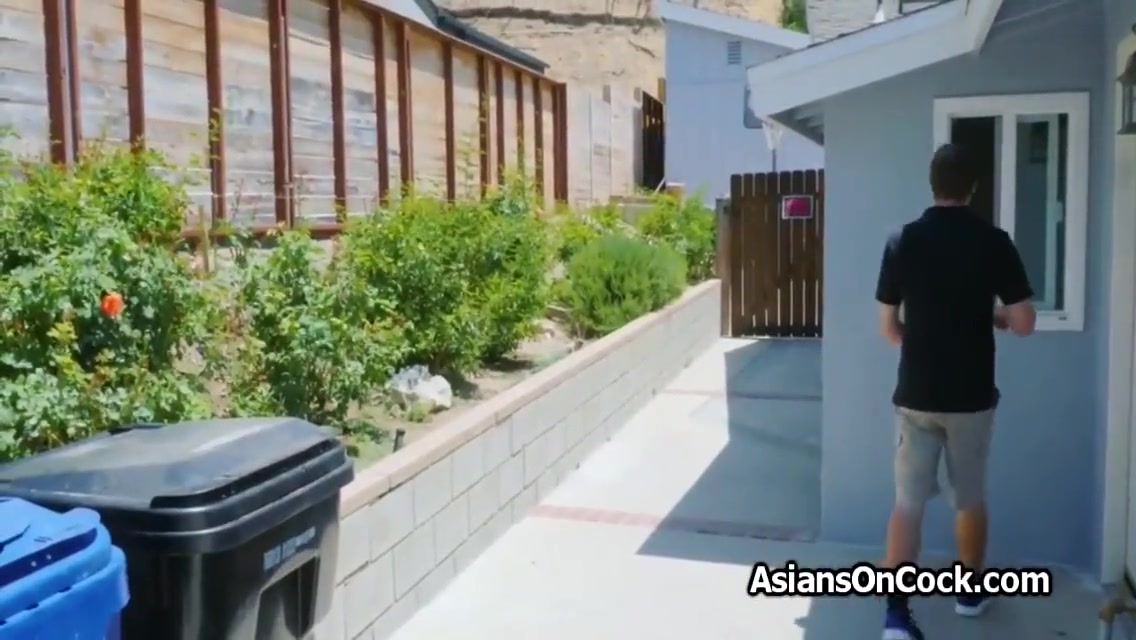 Classmate Stretches Asian Coed Pussy At Home 6 Min