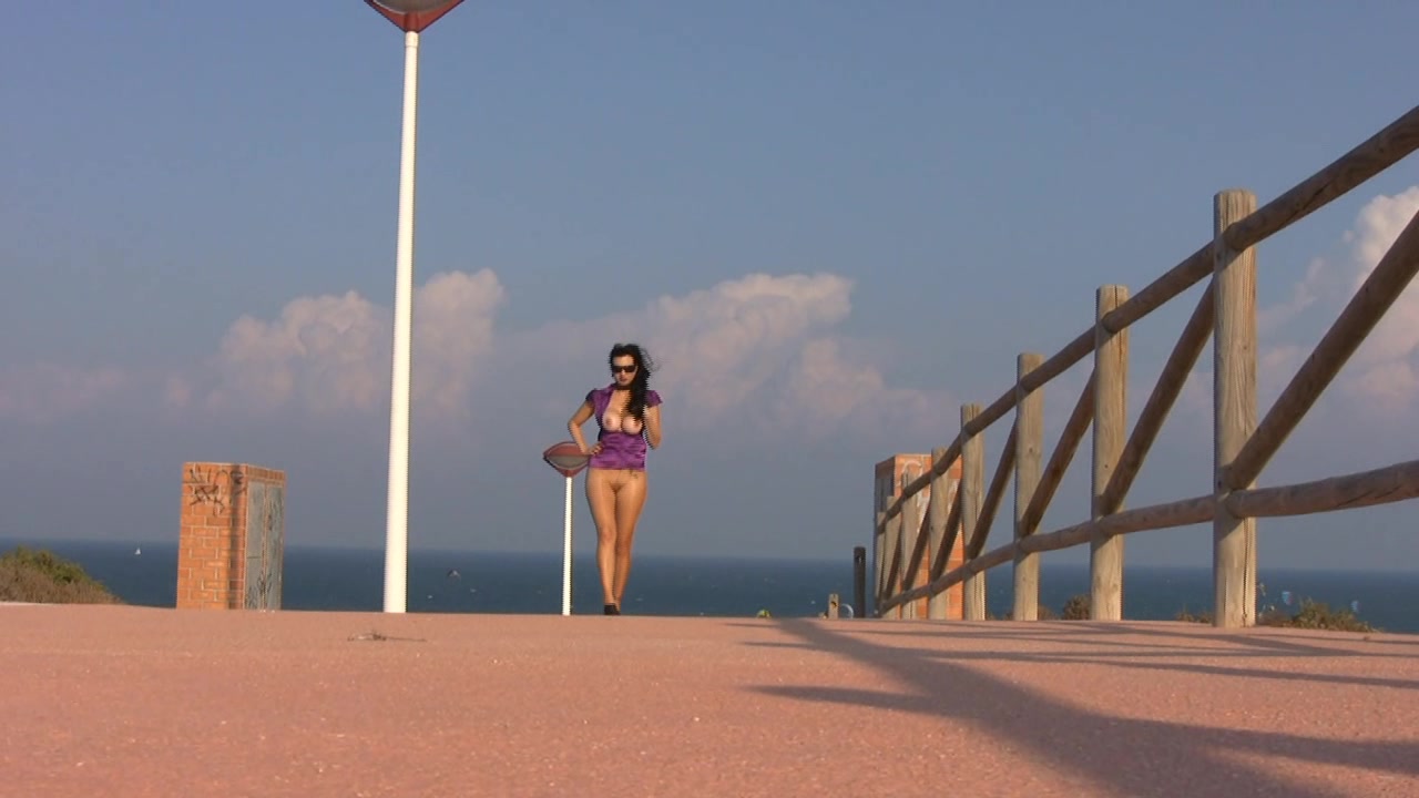 Trinity-Productions: Outdoor Pantyhose