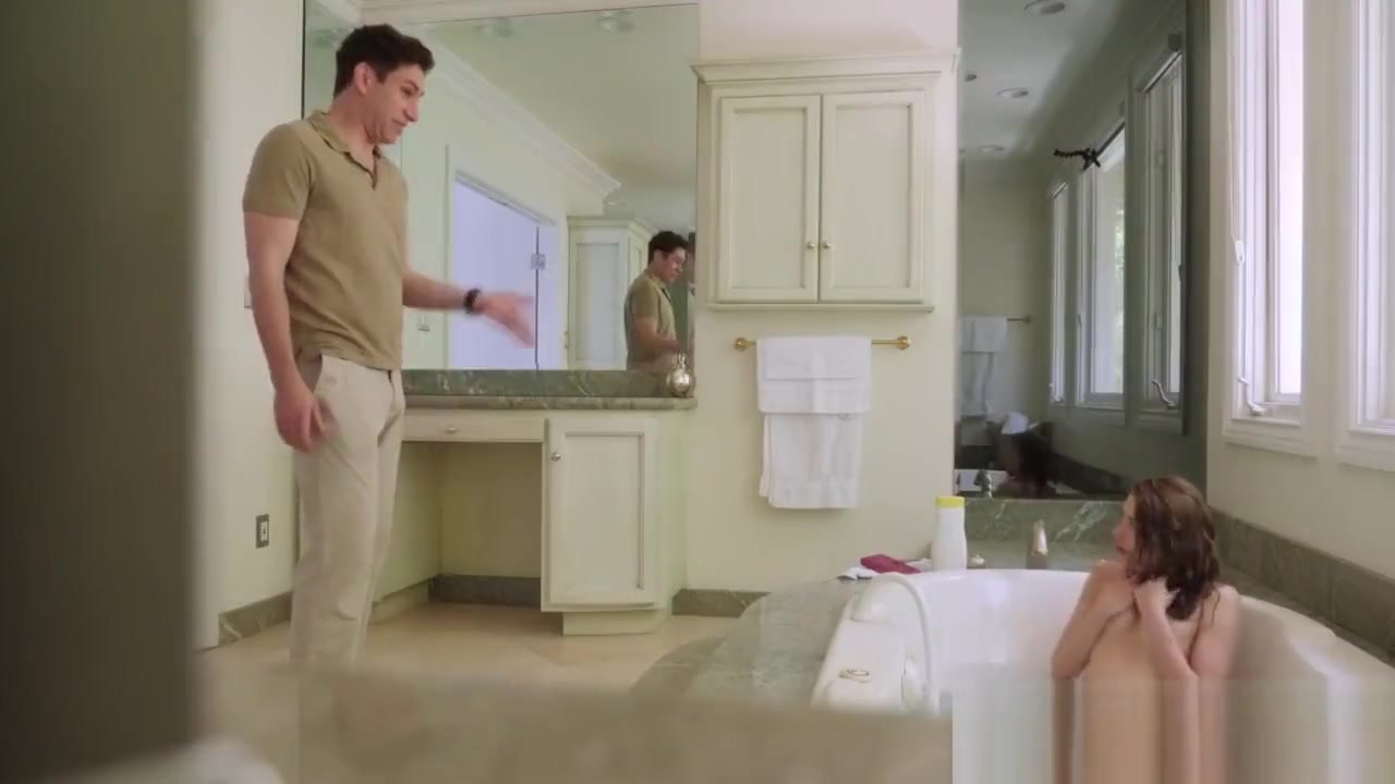 Stepsister gives Step brother a blowjob in bathroom