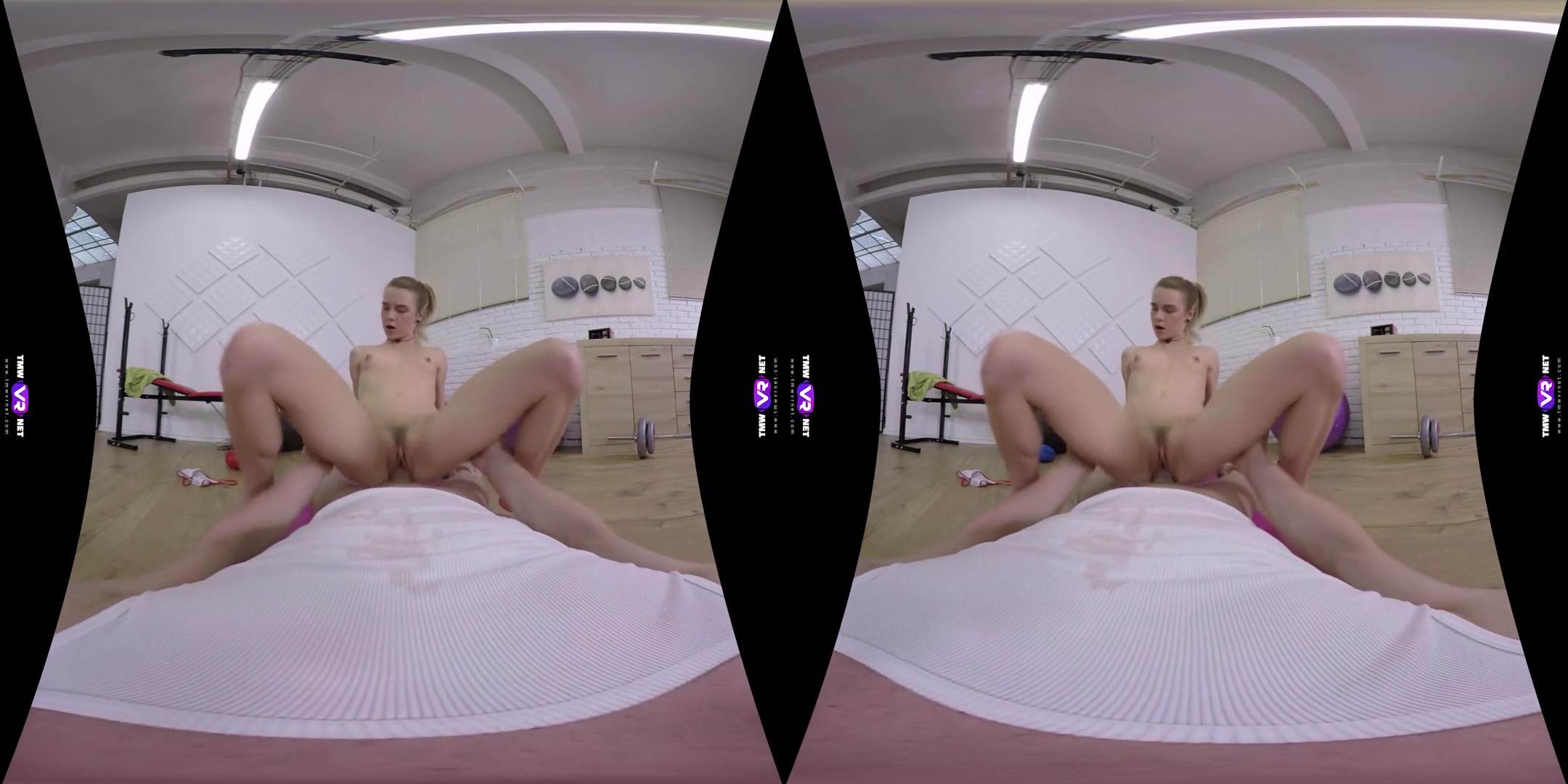 Alecia Fox in Hot Master Of Sexercises - TmwVRNet