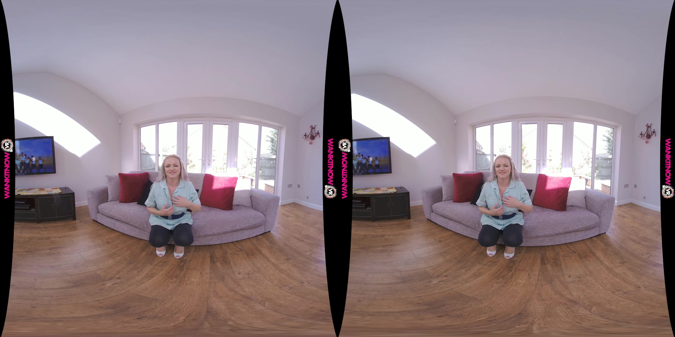 Help Your Boner featuring Frankie Babe - WankitNowVR