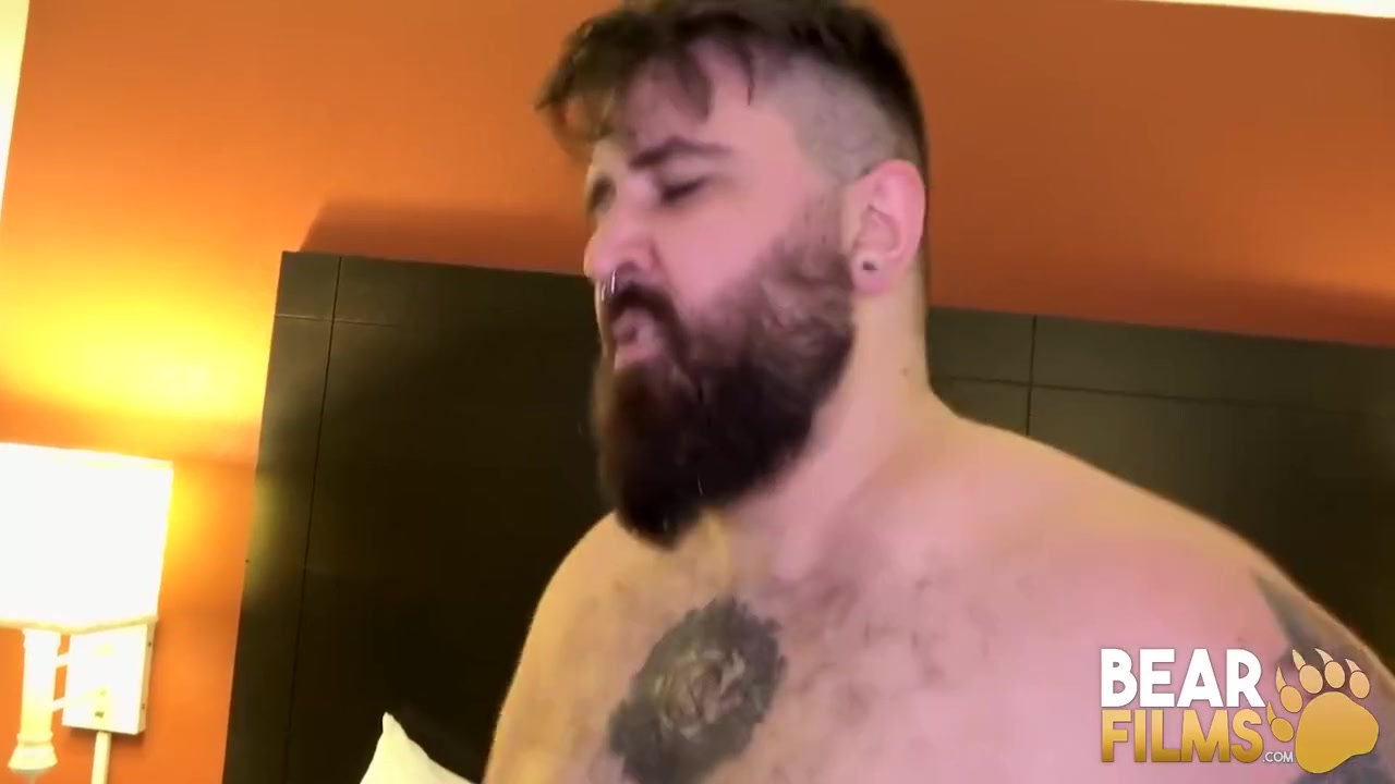 Phoenix Ryan Sucked Off Ty Brooks Before Breeding