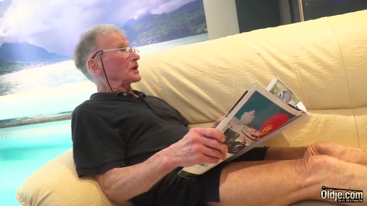 Young Blonde With Hot Pussy Hardcore Fucked By Grandpa