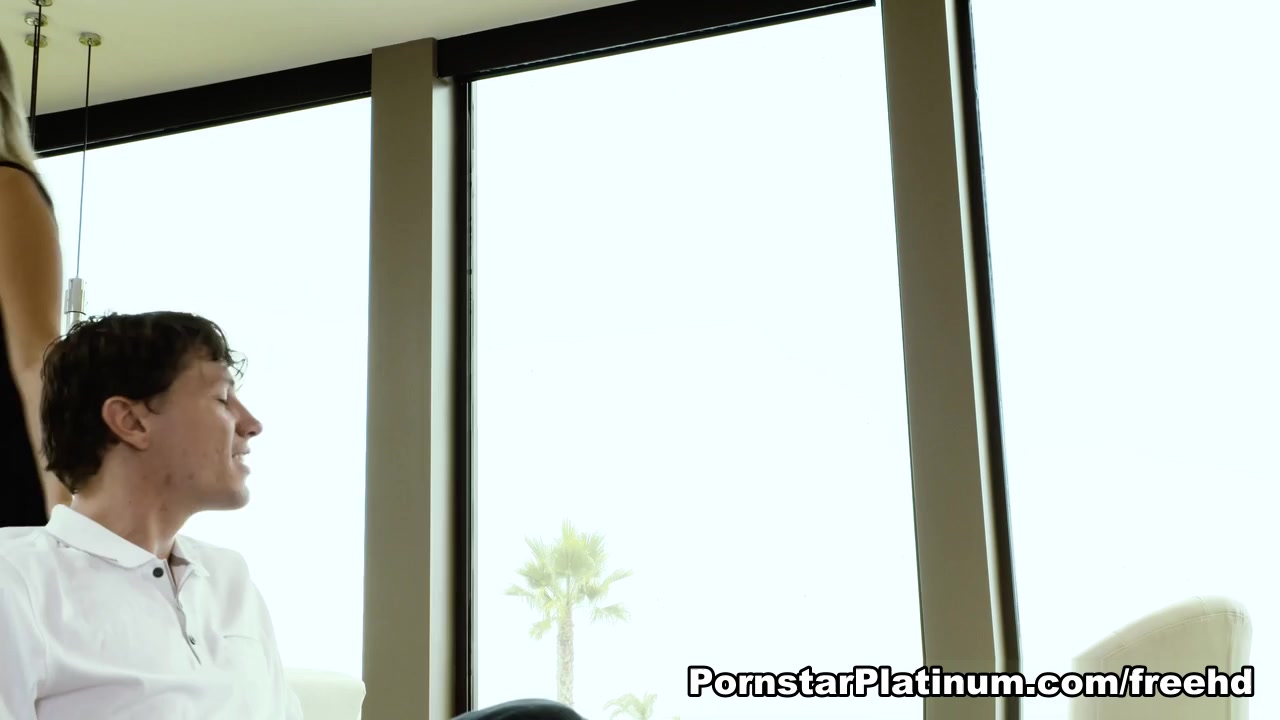 Alix Lovell in Sucking Off the PA