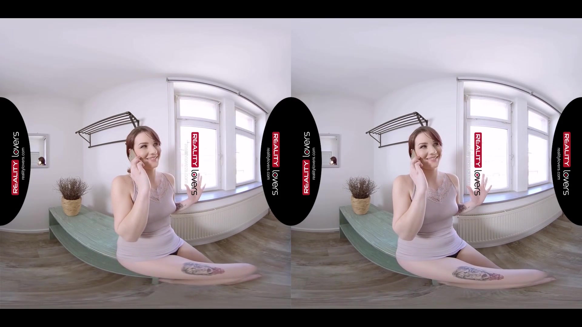 Sex ´N Fun Downtown - Analda's Squeeze - RealityLovers