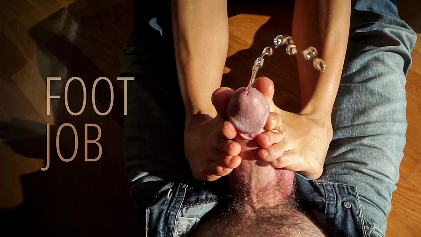 Footjob - PissVids