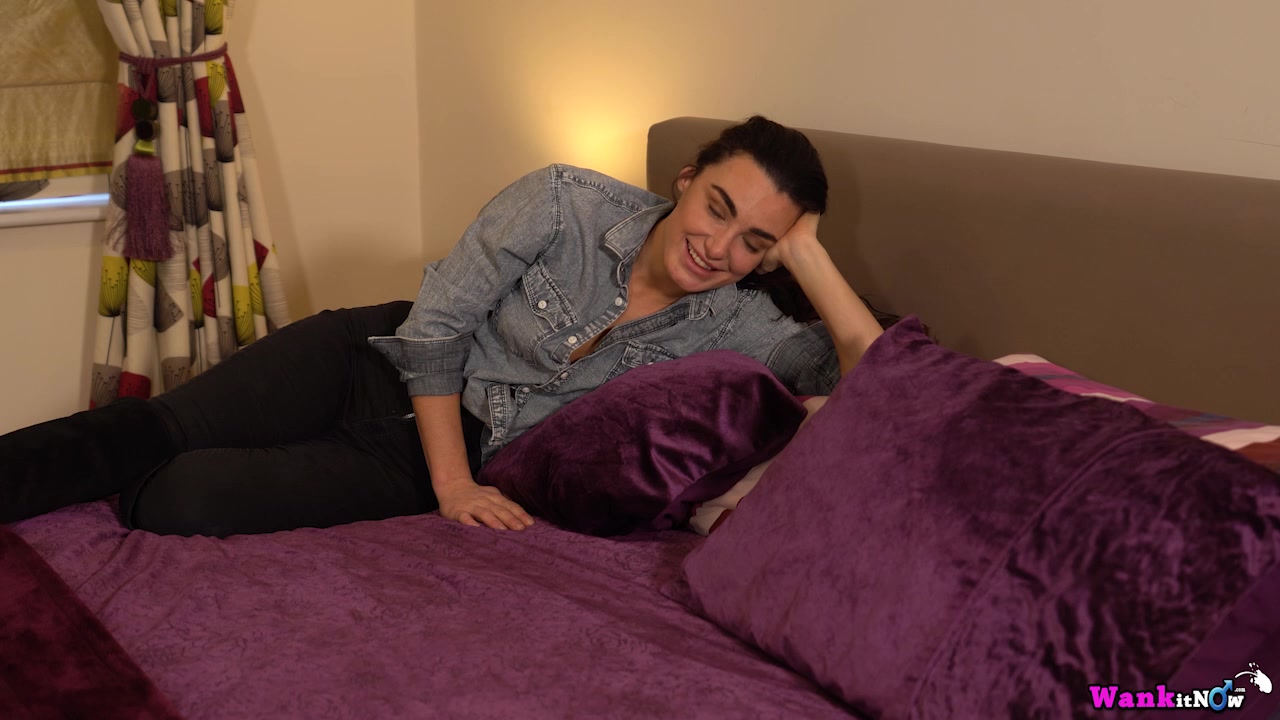 Laura - Double Booked - Sexy Videos - WankitNow