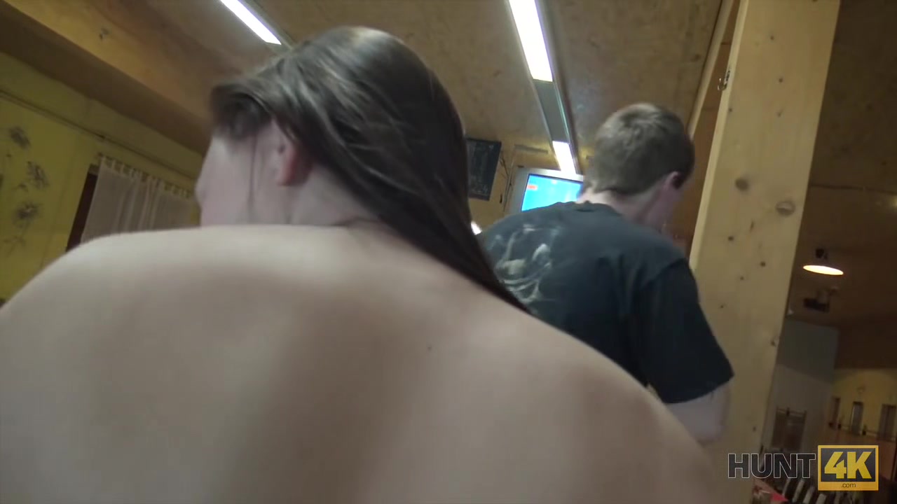 HUNT4K. Brunette sucks cock and gives pussy for drilling for cash