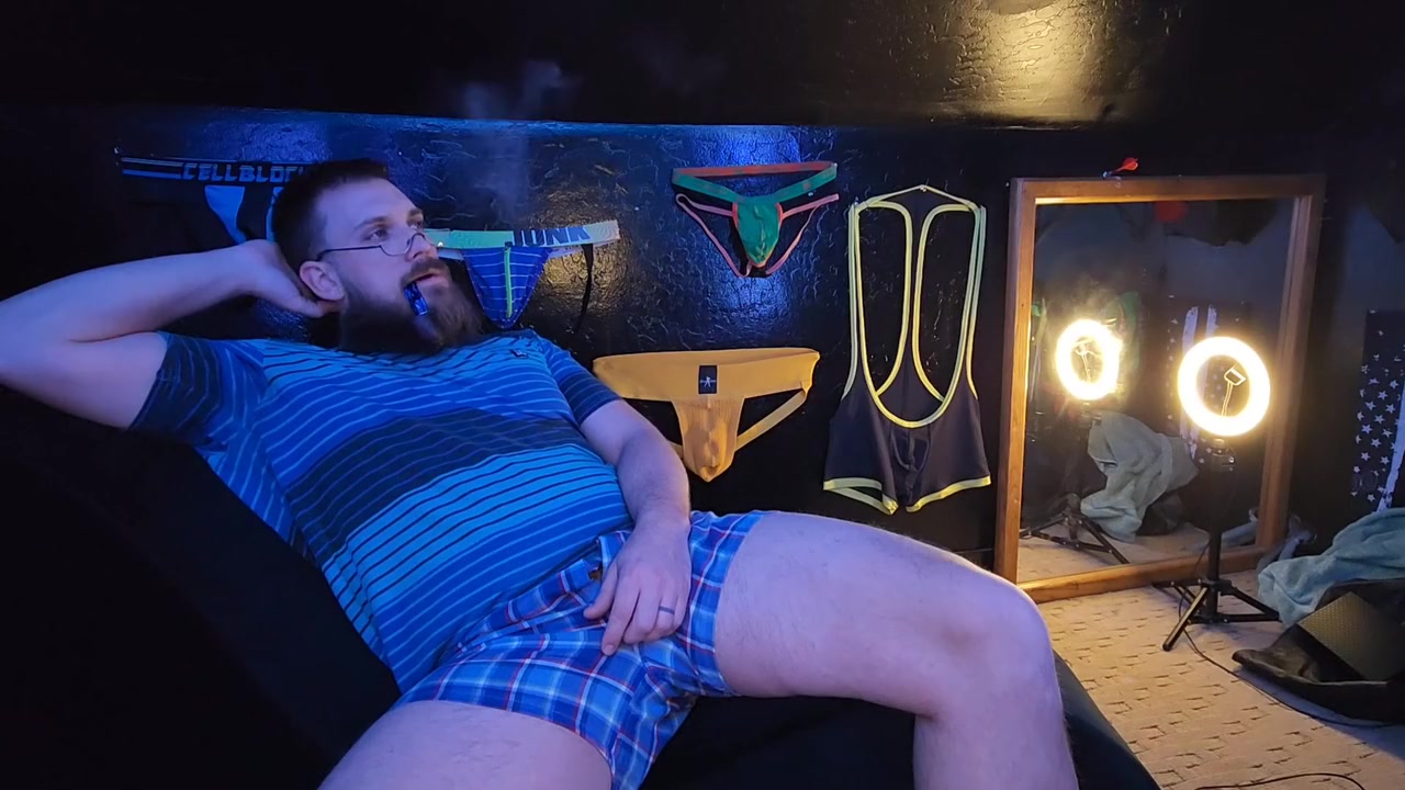 1 Pipe Smoke Step dad New Extending Cockring Butt Plug - Anal Toys