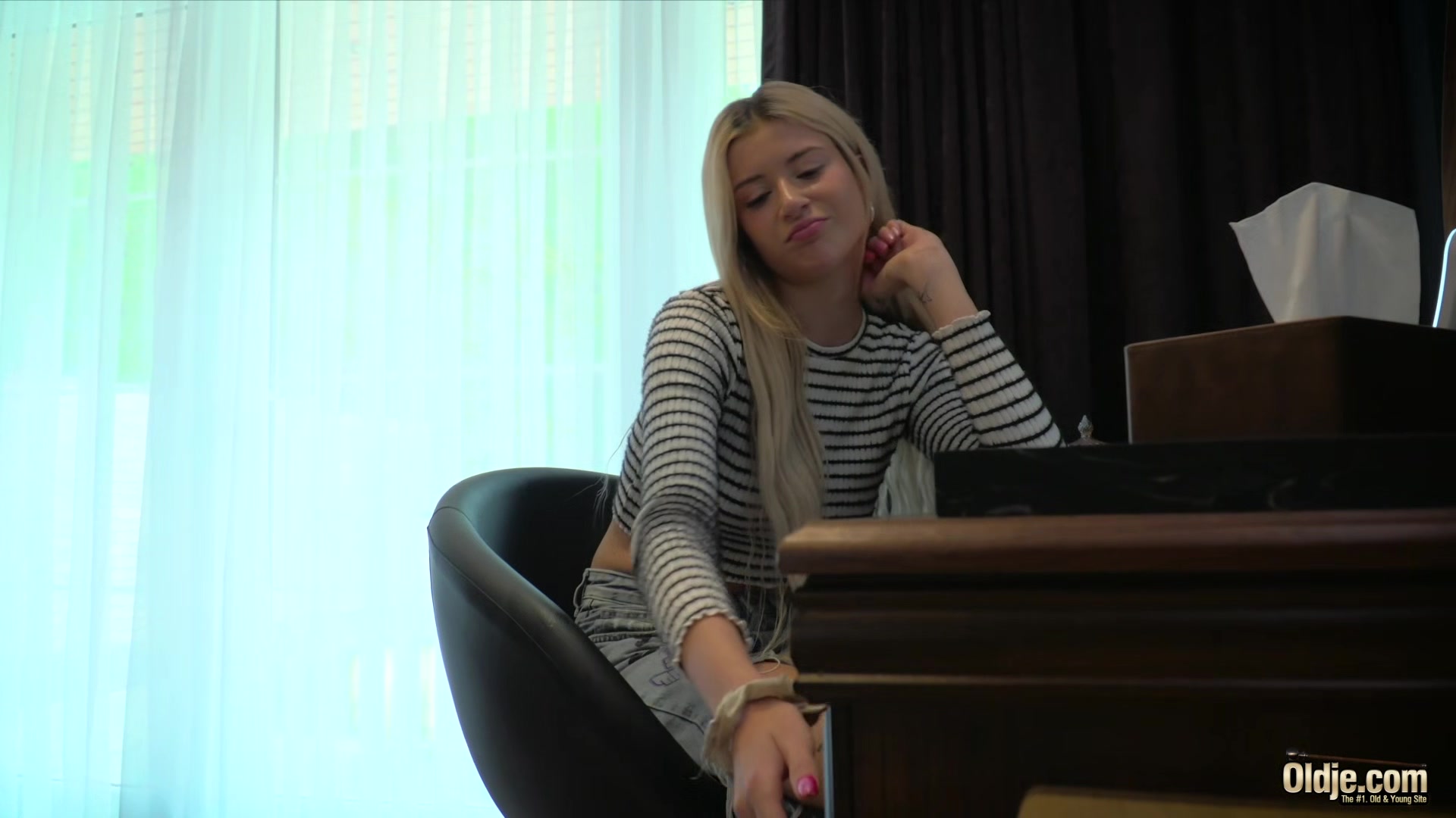 Hot teen hard fuck from old grandpa in a hotel room