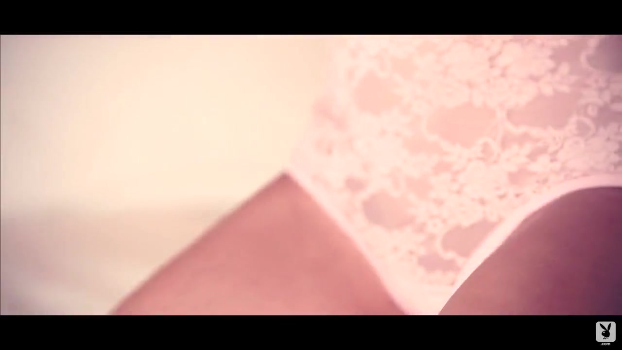 The Bedroom Experience With Jennifer Vaughn