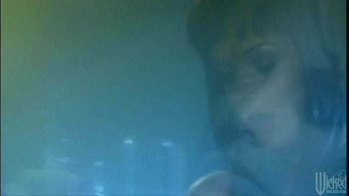 Alektra Blue, Melissa Lauren In Predator, Scene 3