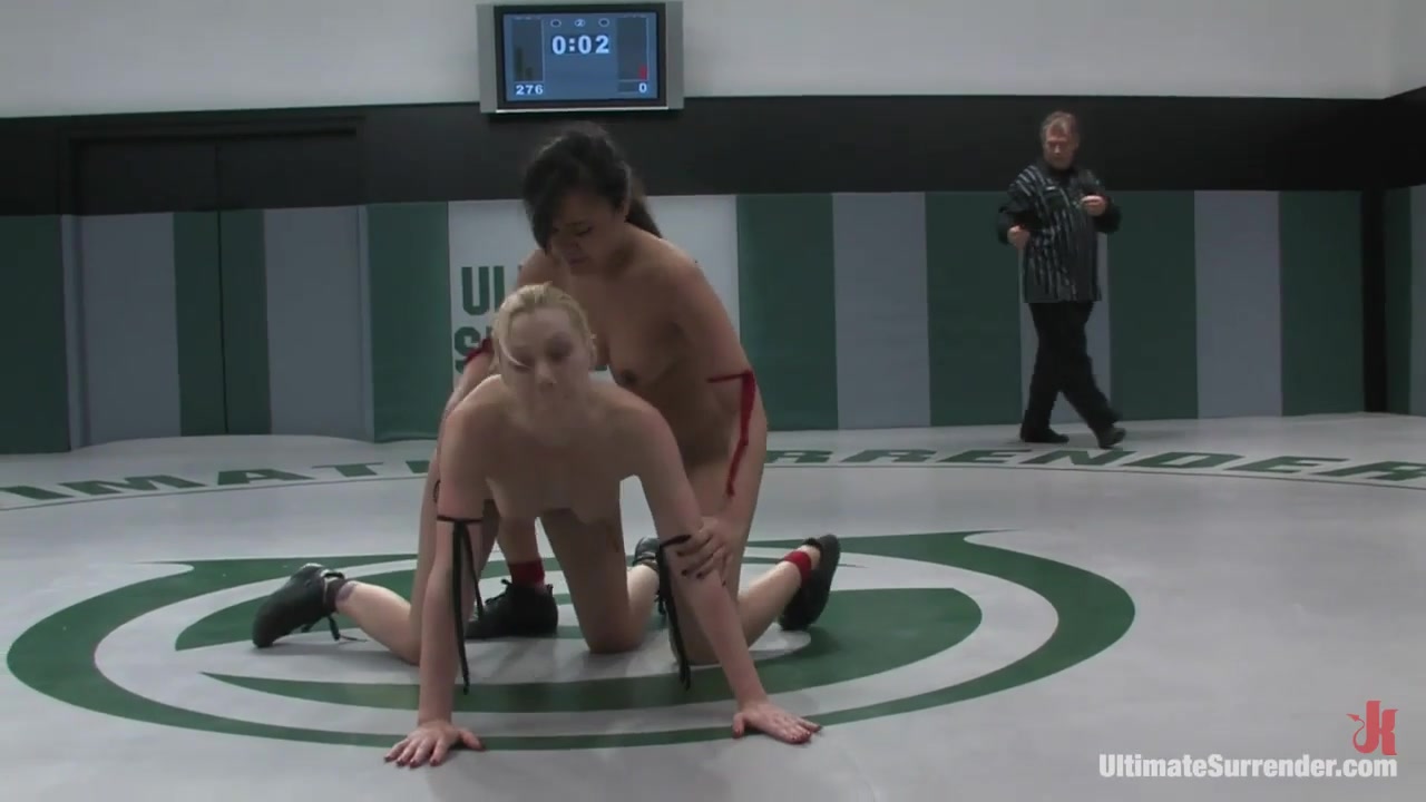 Annie Cruz 'the Scorpion' (1-5) Vs Samantha Sin 'the Python' (0-2) - Publicdisgrace
