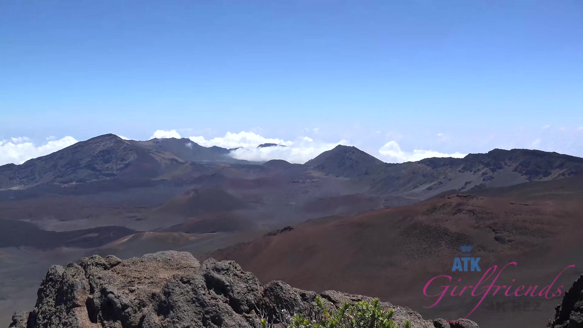 Virtual Vacation On Hawaii With Slut Cece Capella 3/8