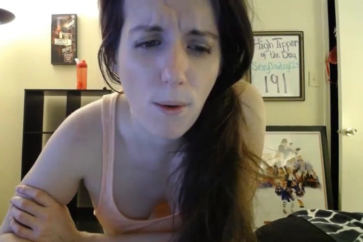 Very Hot Babe With Dildo Fucks Her Cum Dumpster