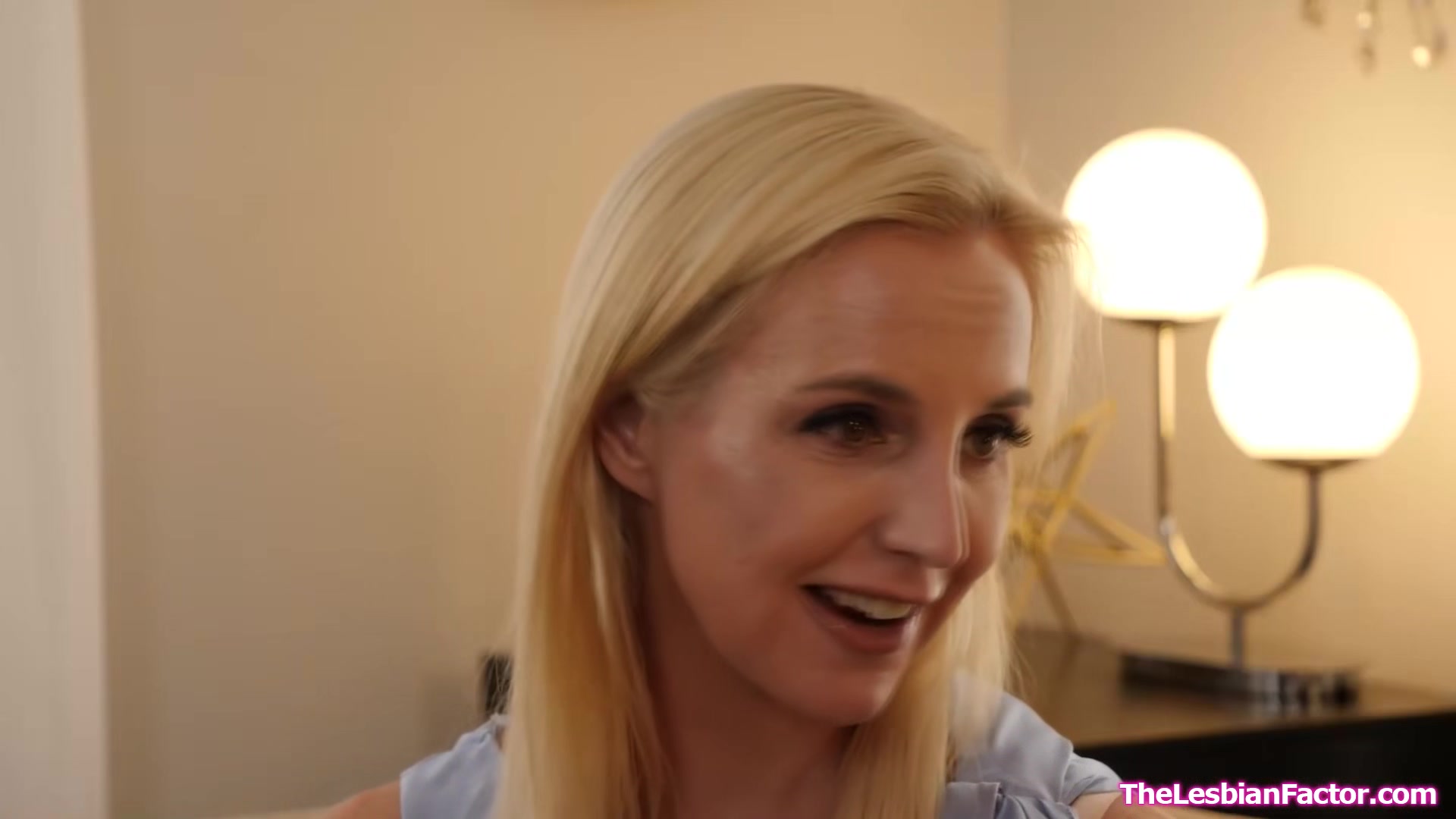 Lesbian milf welcoming blonde neighbor through scissoring