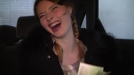 Youthful angel screwed in the car for 300 euros