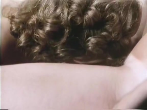 Veronica Hart, Lisa De Leeuw, John Alderman in vintage fuck movie
