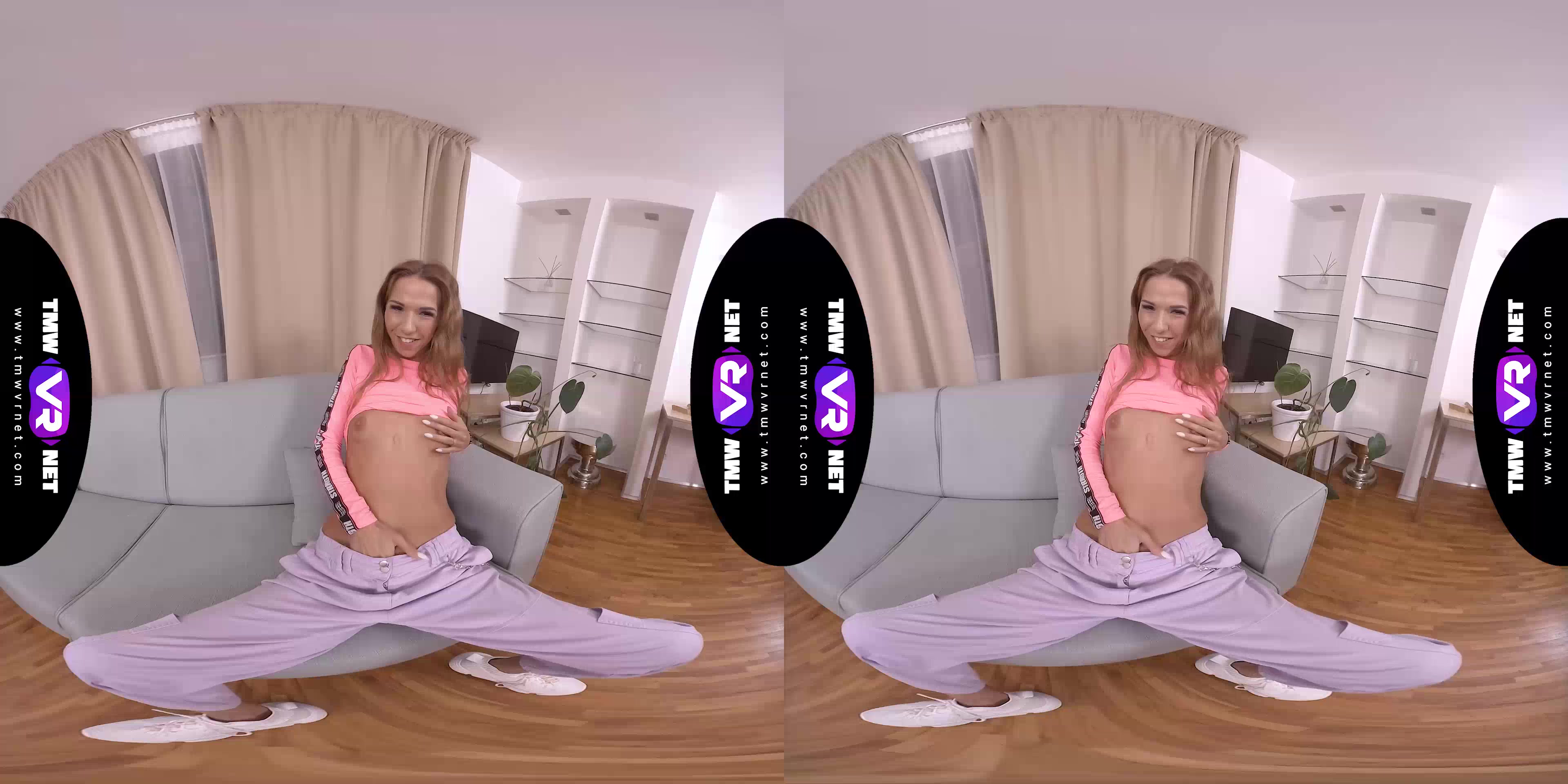 Watch me rub my sporty pussy!
