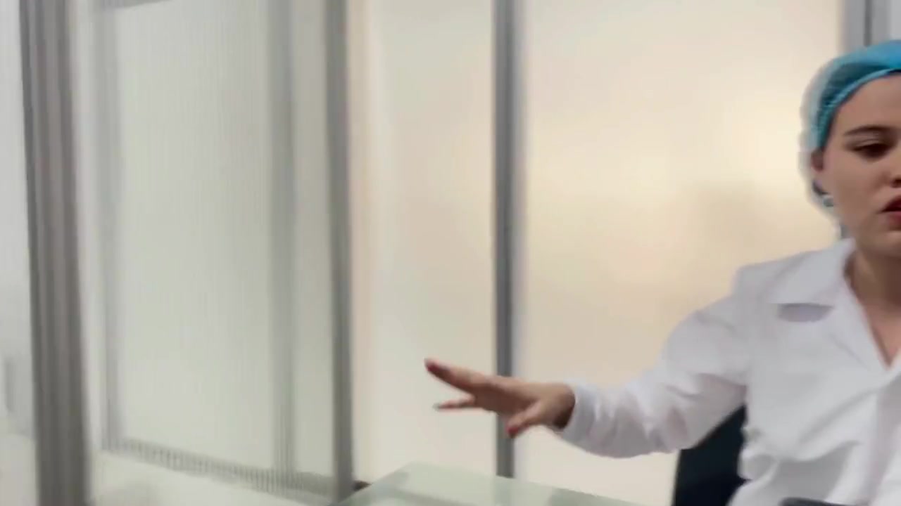 Doctora Muy Cachonda Me Revisa Mis Partes Intimas Muy Bien Y Me Calienta Para Follarla