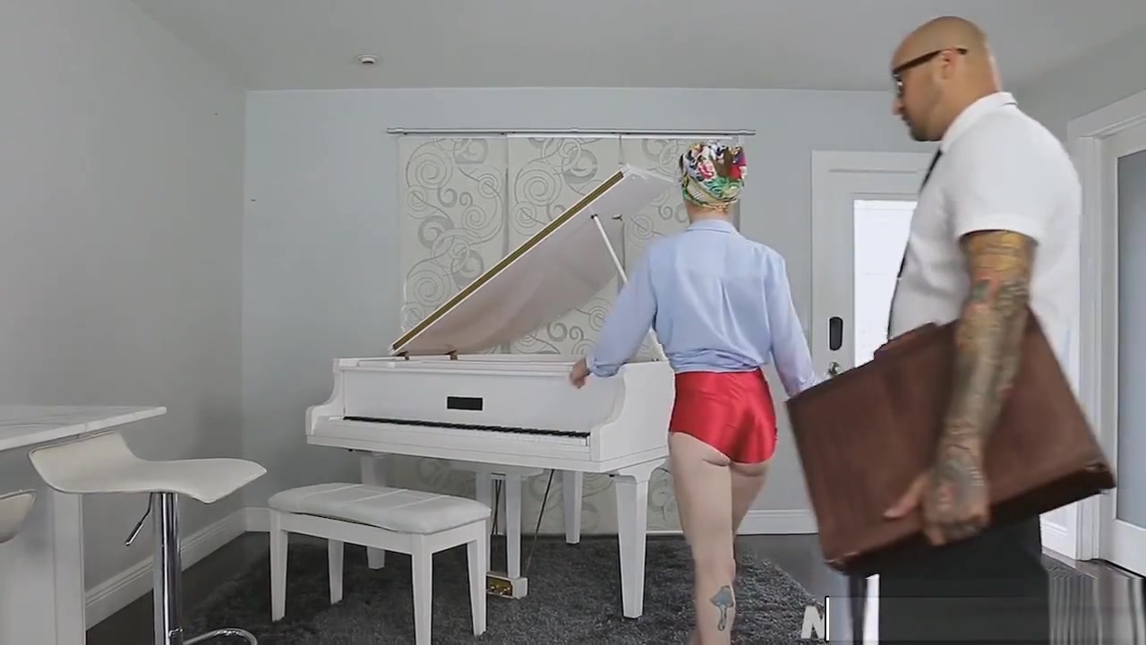 Joe Slammed Gingers Pussy In Different Angle