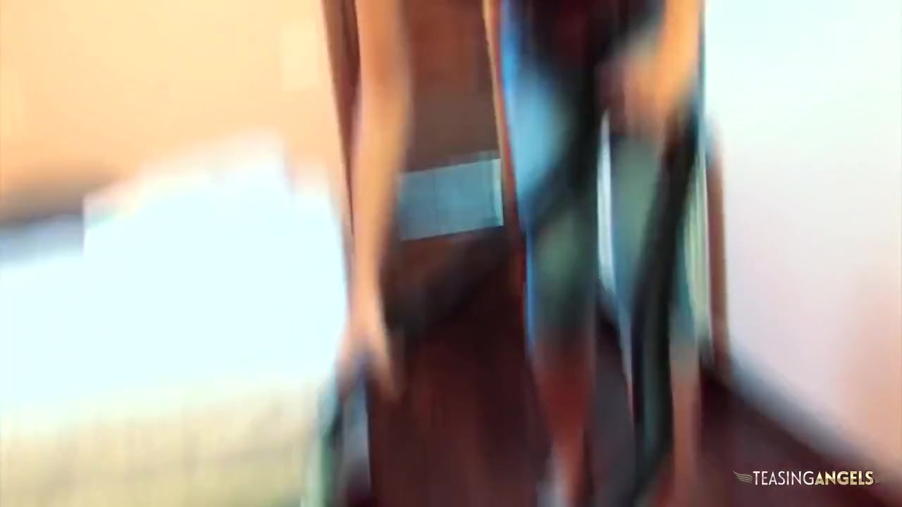 Lusty Blonde Takes A Deep Pounding Before Getting A Moutful Of Cum