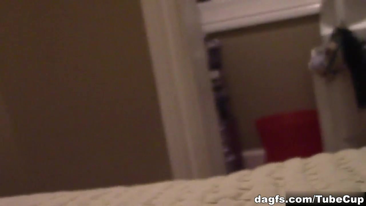 Blonde Girlfriend In Amateur POV Sex Tape