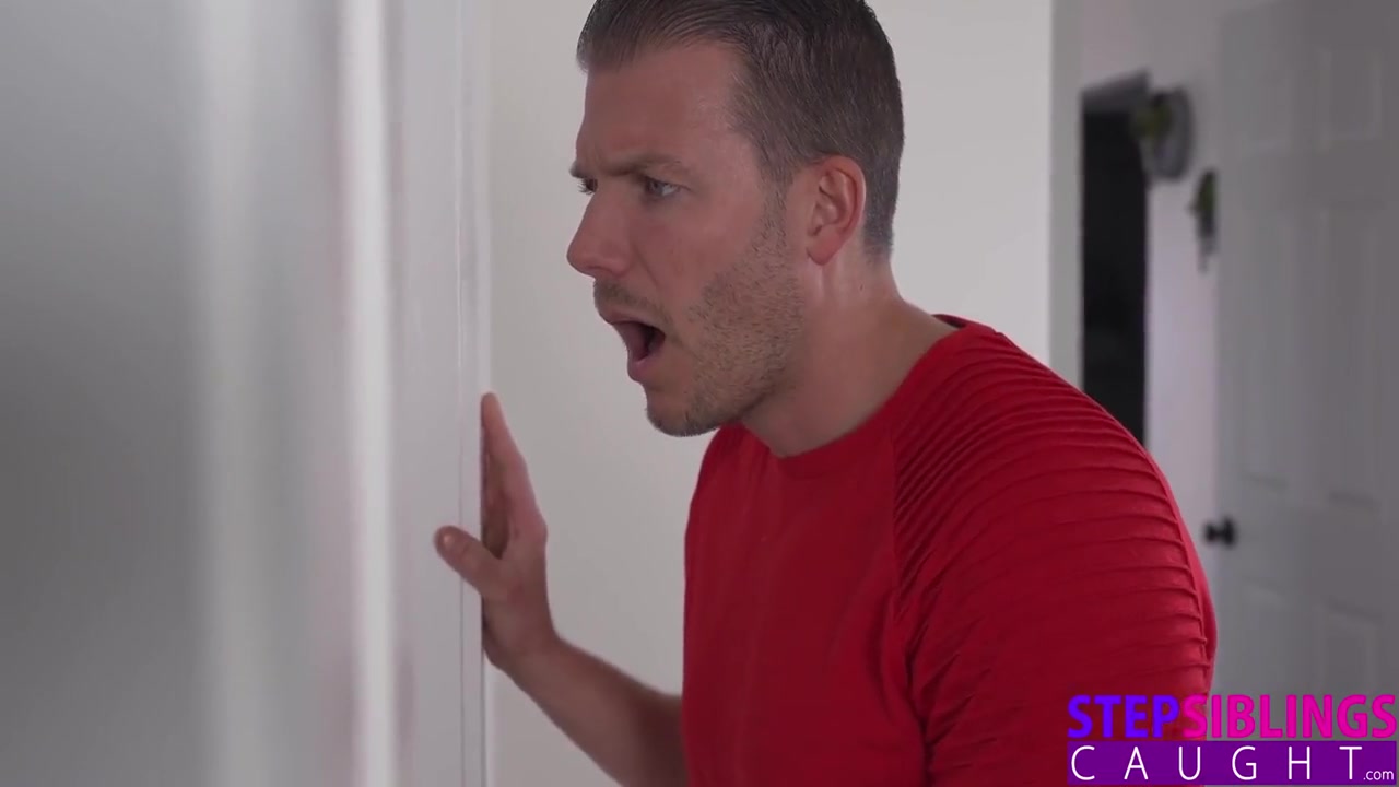 There You Go Getting A Whole Eye Full Of Me Naked Tells Stepbro - S22:e5 - Aria Valencia