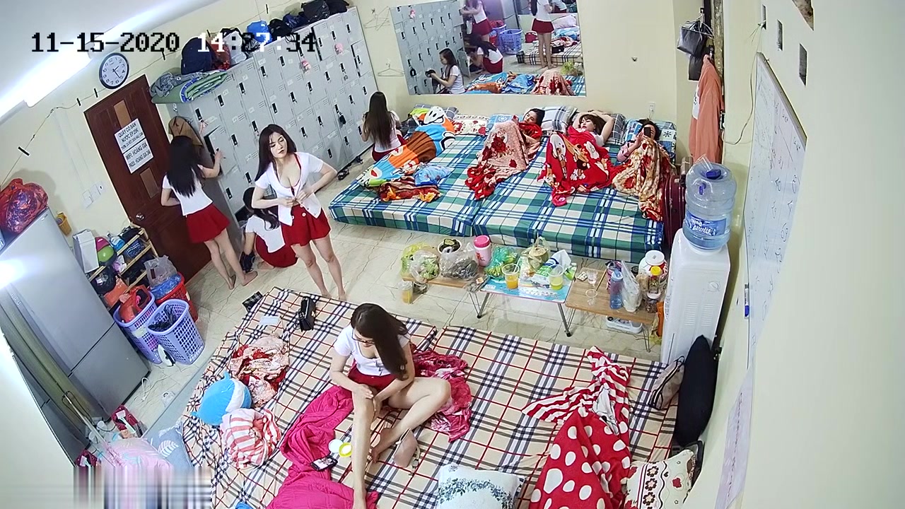 chinese girls dormitory.2