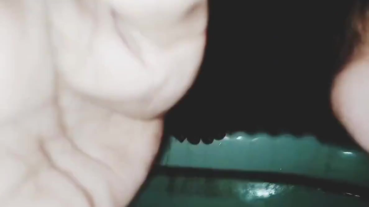 The Art Of Handjob From Shower Water Indxdesi