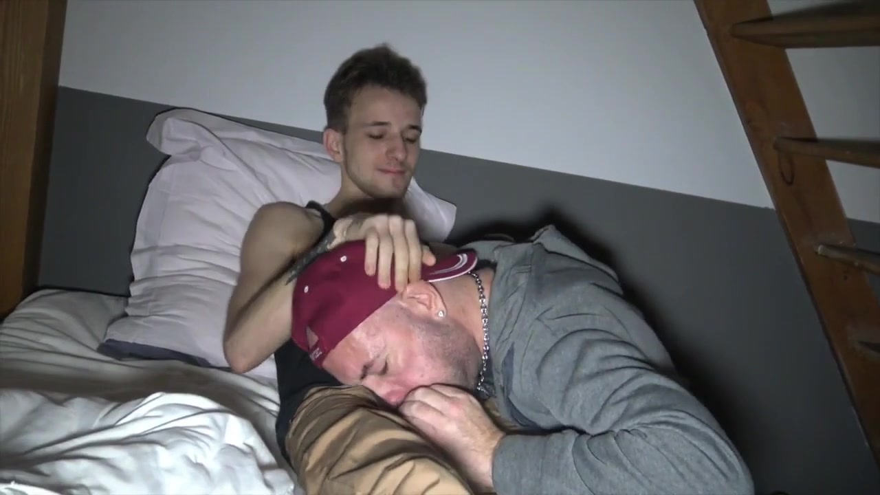 Fucked By Sexy Twink 22 Years Old - JessRoyanXxx