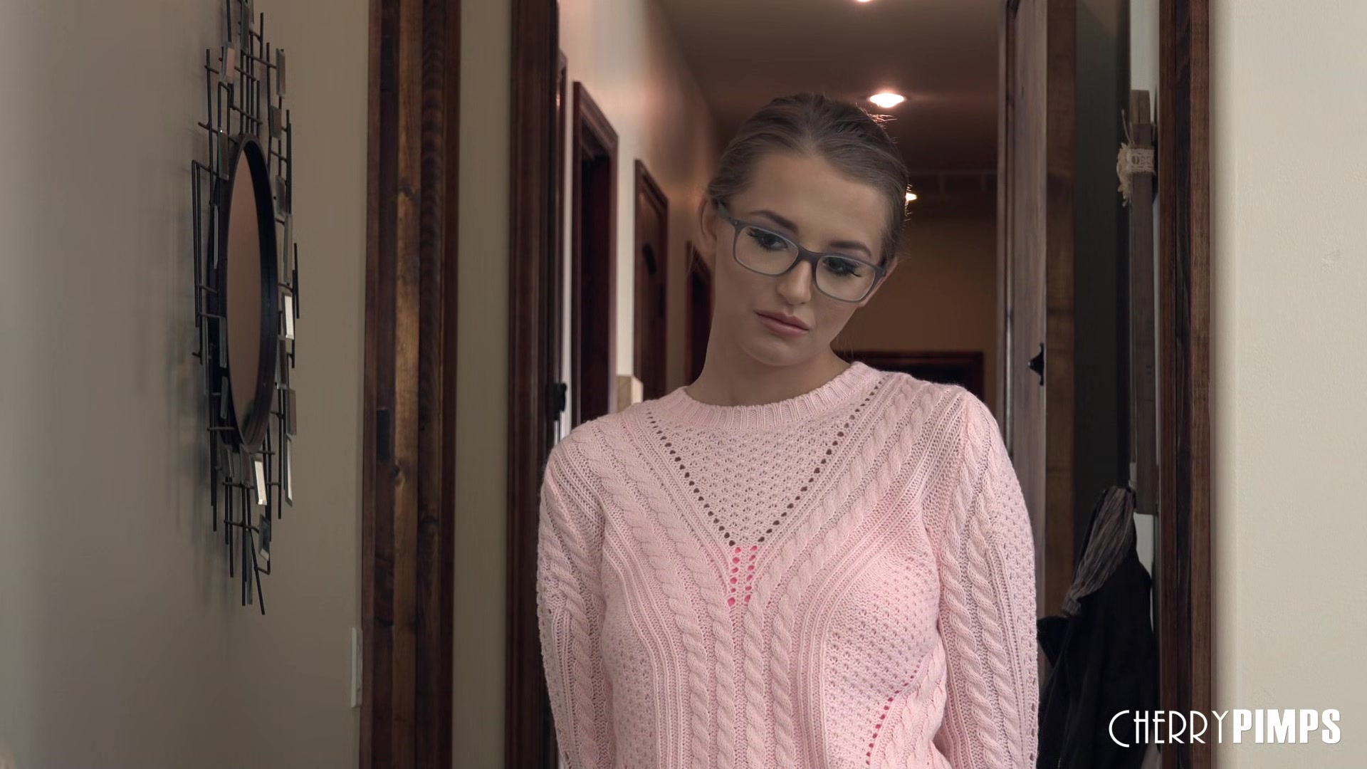 teen 18+ Stepdaughter Avery Adair Plays With Her Horny Blonde Stepmom Courtney Taylor