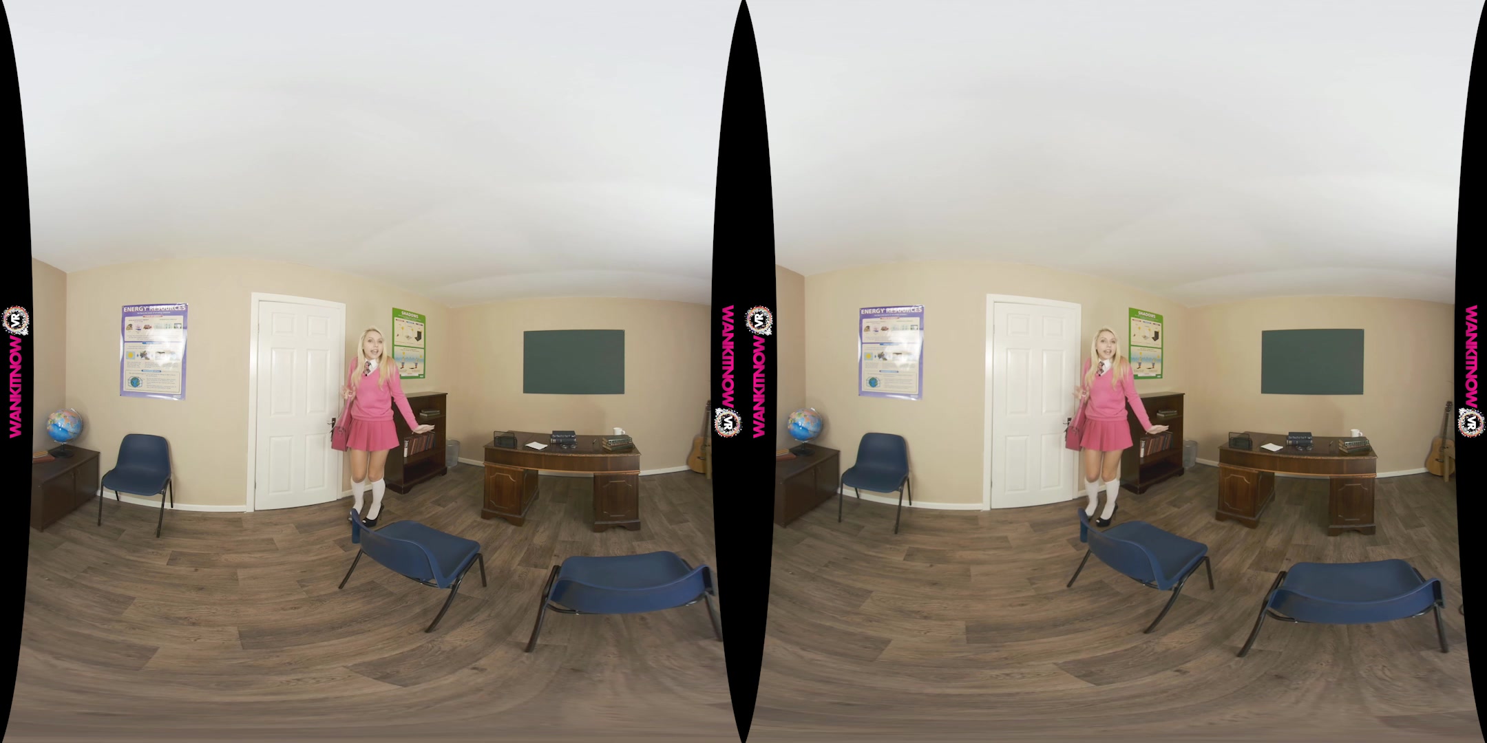 Naughty Pussy Promises featuring Chloe Toy - WankitNowVR