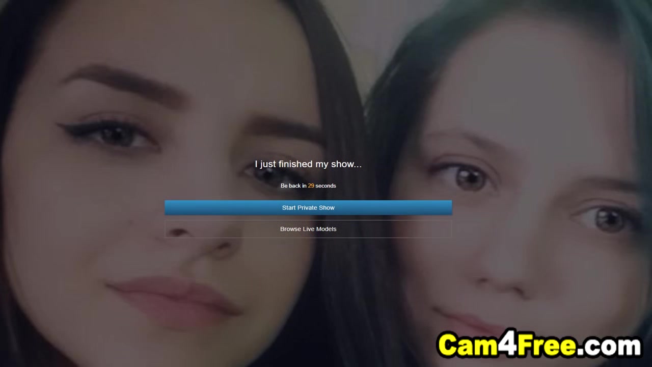 Very Sexy Babes Kissing And Eating Each Other