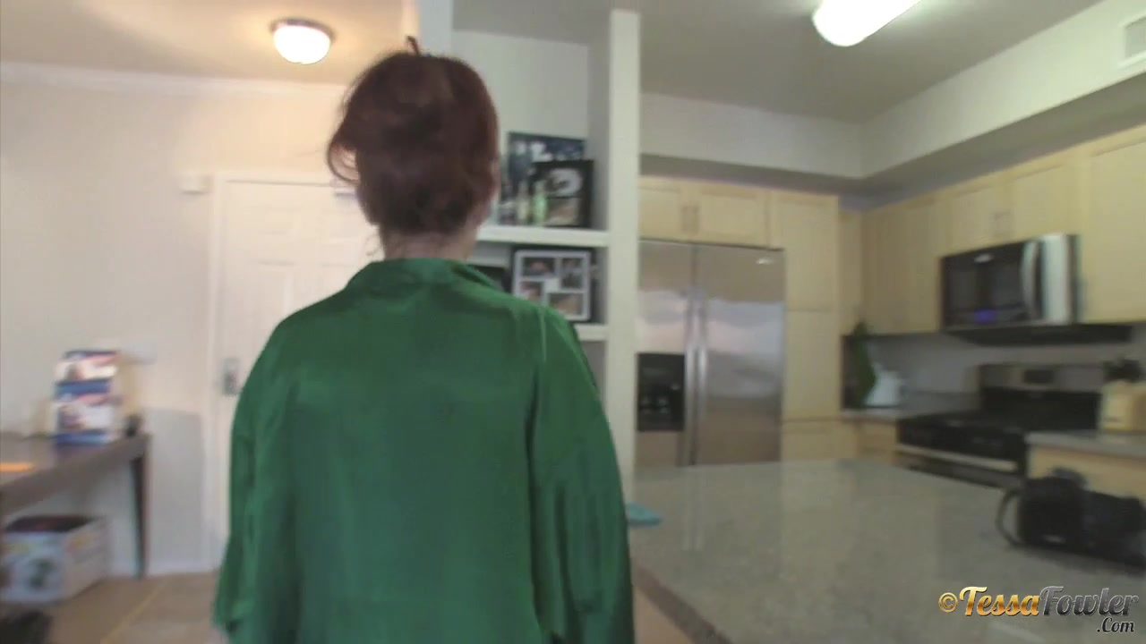 Tessa Fowler - Diary Day Green Silk Robe 5