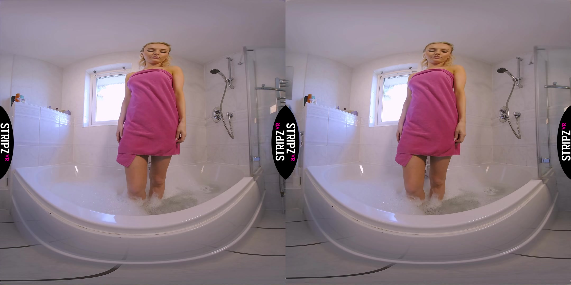 Lets Get Wet - StripzVR