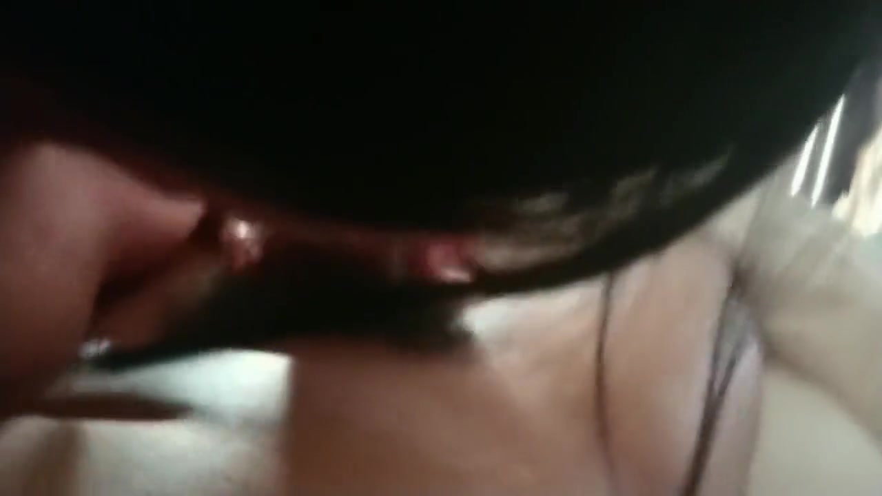 Blowjob on the first date