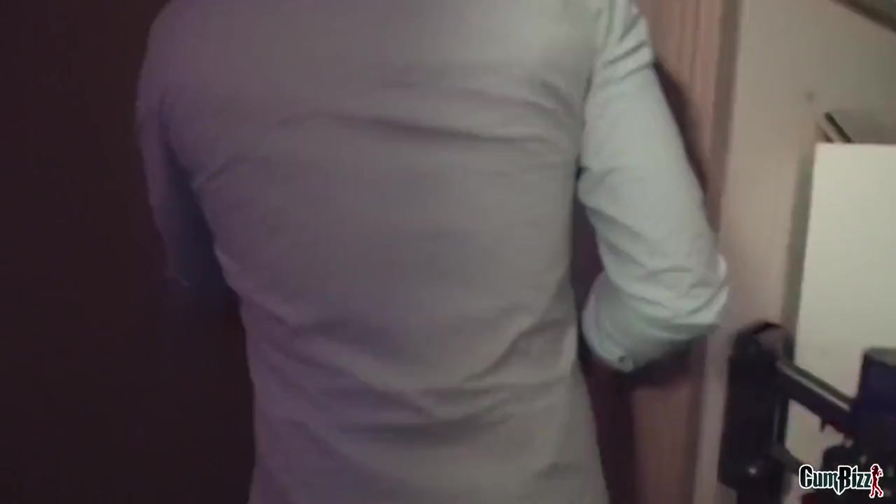 Angry Stepmom Get Monstercock Anal To Calm Down!