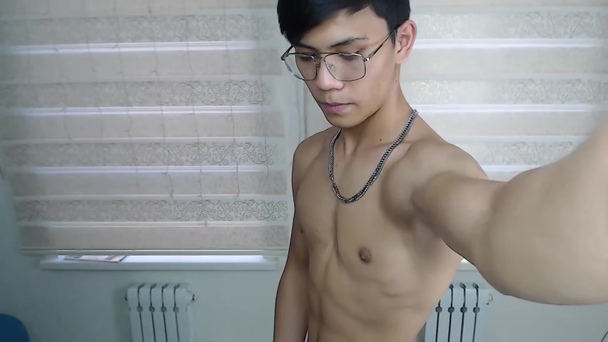 د یو بل د رګونو د ترلاسه کولو لپاره اندیښمن دي!, Web Boy