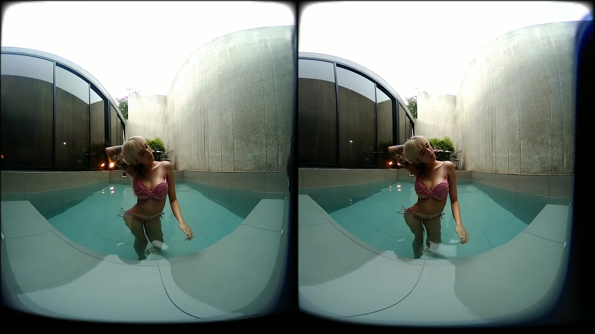 Tattooed Blond Asian Girl Hot Water Play - VRpussyVision